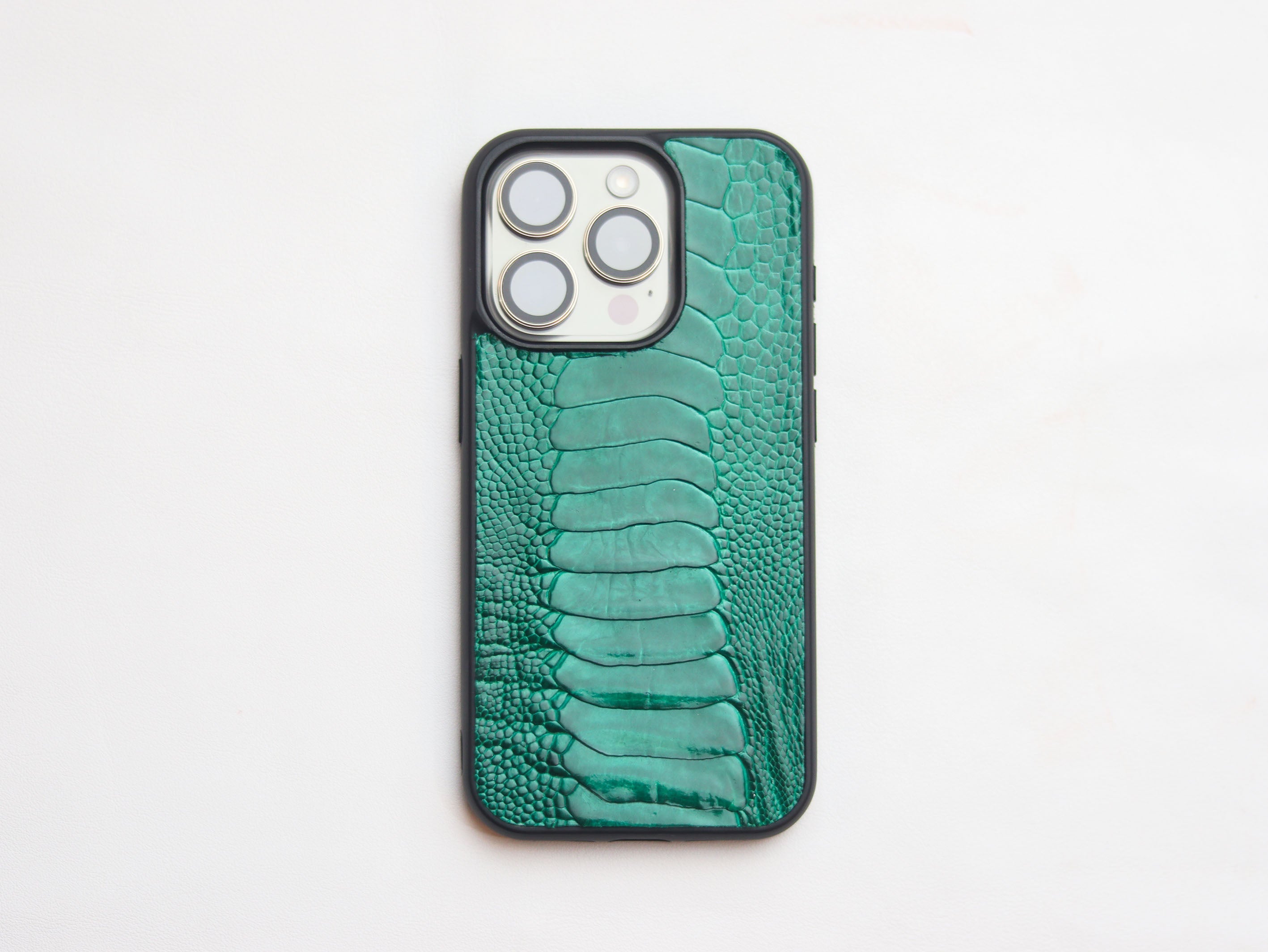 EMERALD GREEN OSTRICH LEG SKIN PHONE CASE